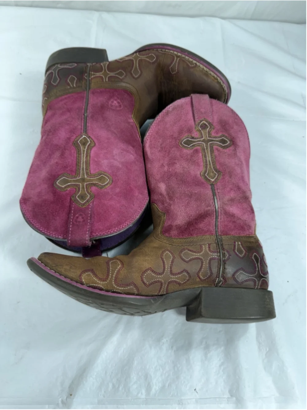 Girls US 1.5 Ariat Kid's Boots Crossroads Distressed Brown Fuschia Crosses